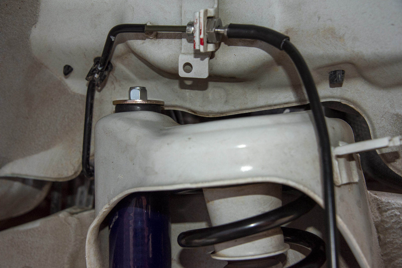 Black Raptor/JimnyBits 2″ Lift Kit Install – TGR: Team Ghetto Racing