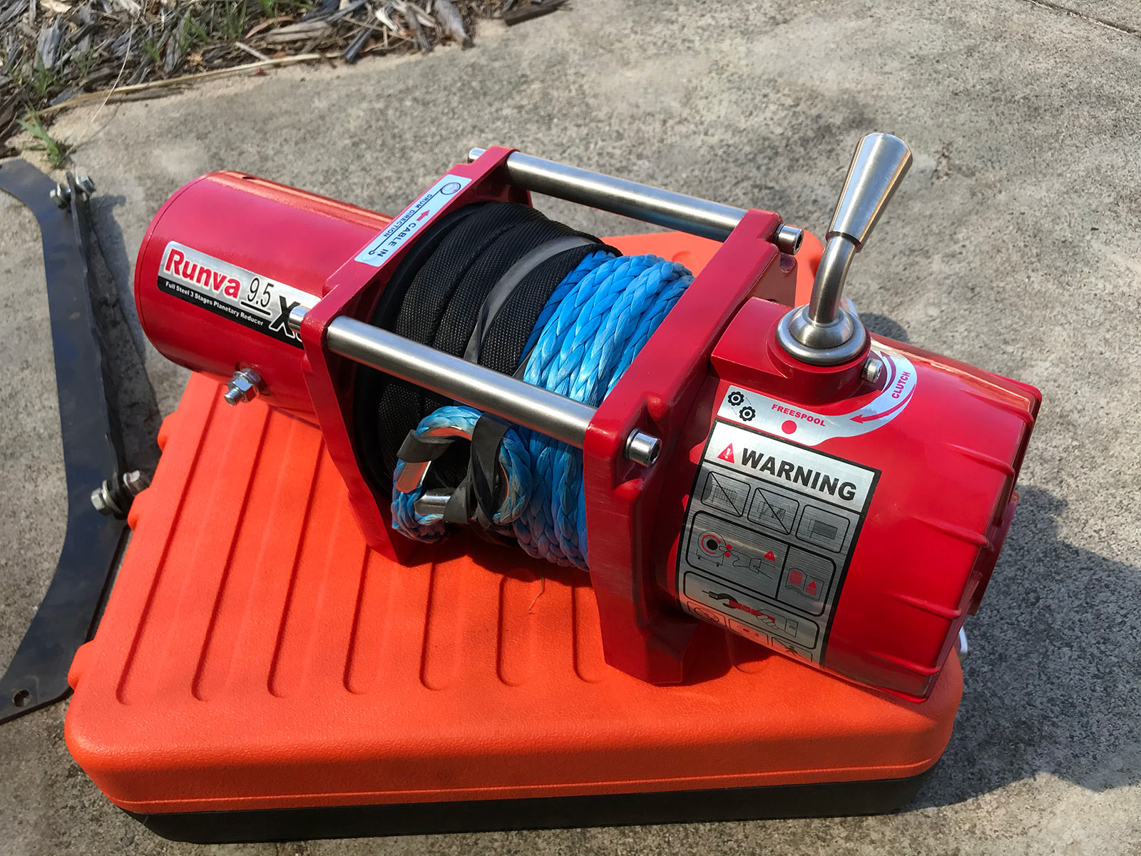 Runva 9.5XS winch install TGR Team Ghetto Racing